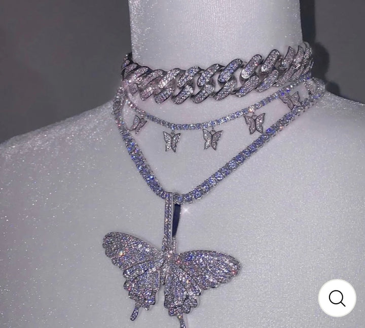 Butterfly Choker